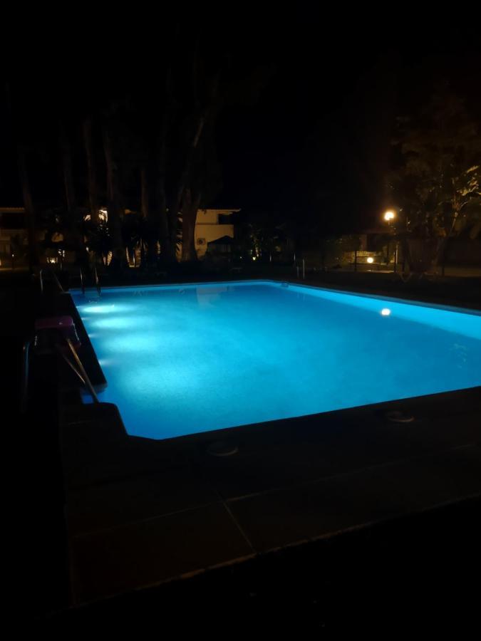 Puerto Banus Apartment Near Beachfront, Sunny Terrace, Pool, Tennis Court, Parking And Movies Projector Marbella Exteriér fotografie