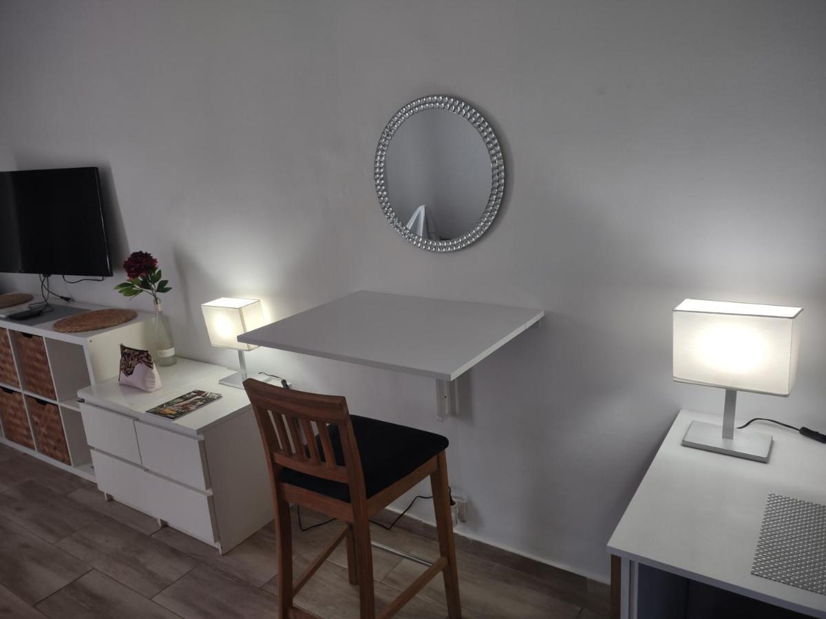 Puerto Banus Apartment Near Beachfront, Sunny Terrace, Pool, Tennis Court, Parking And Movies Projector Marbella Exteriér fotografie